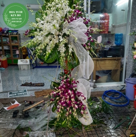 Hoa chia buồn mẫu 13