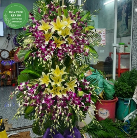 Hoa chia buồn mẫu 50