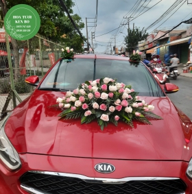 Trang trí xe cưới mẫu 9