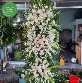 Hoa chia buồn mẫu 12