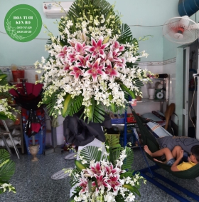 Hoa chia buồn mẫu 24